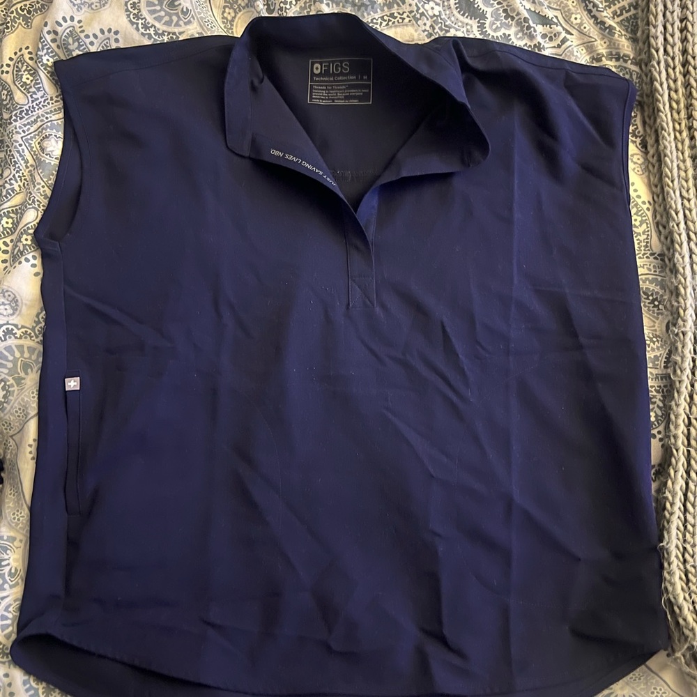Figs Navy Blue Scrub Oversized Medium Rafaela Top